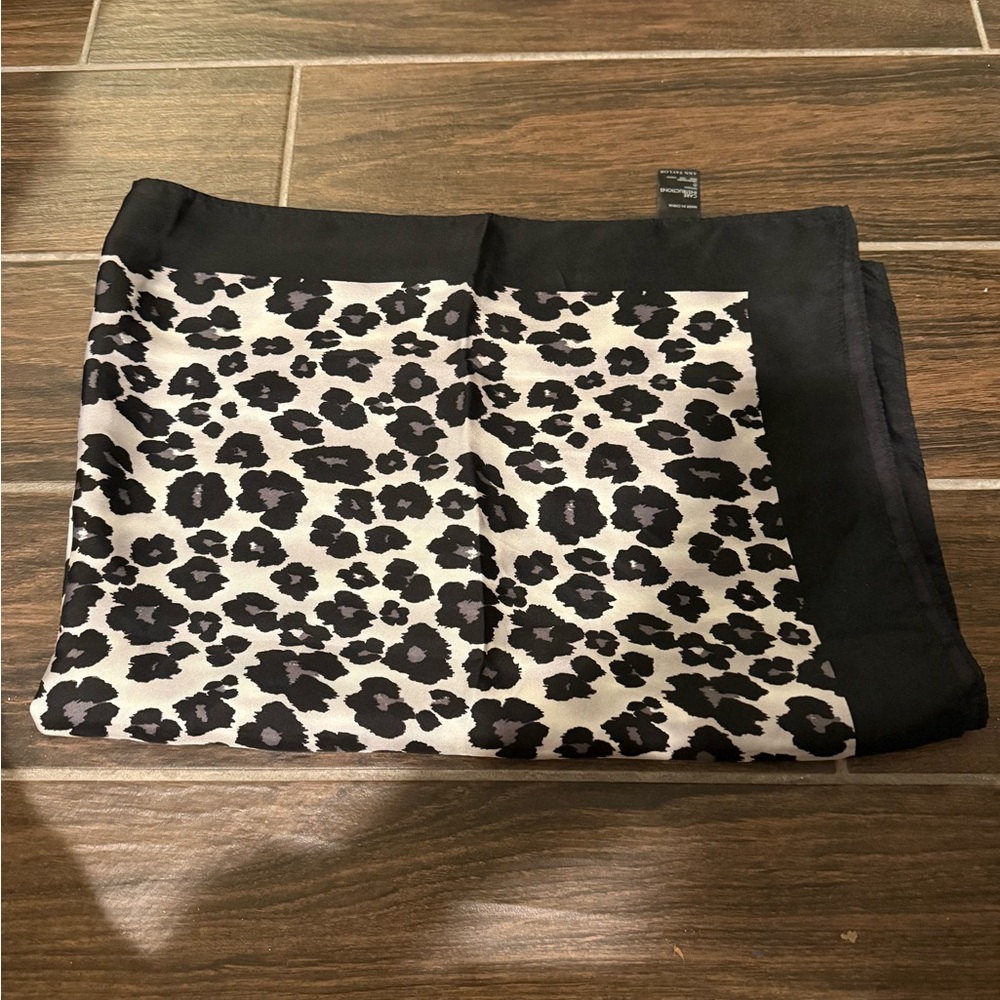 Ann Taylor Black and White Leopard Print Scarf/Wrap